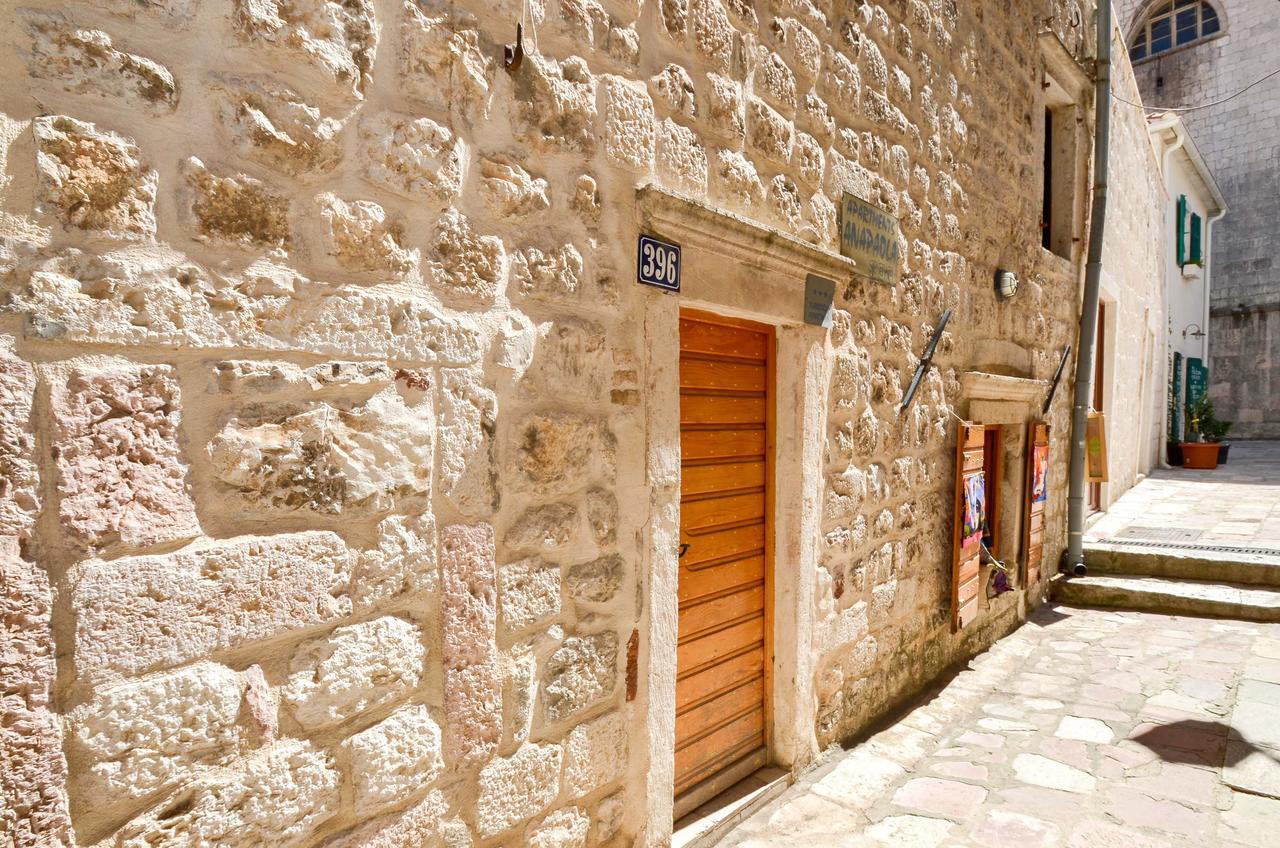 Apartment Ana Paola Kotor Exterior photo